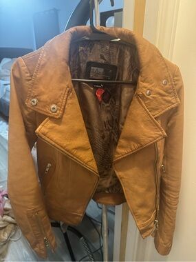 Mackage Tan Leather Bomber Moto Jacket XXS fair condition